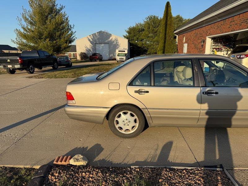 Used 1995 Mercedes-Benz S 320 image 4