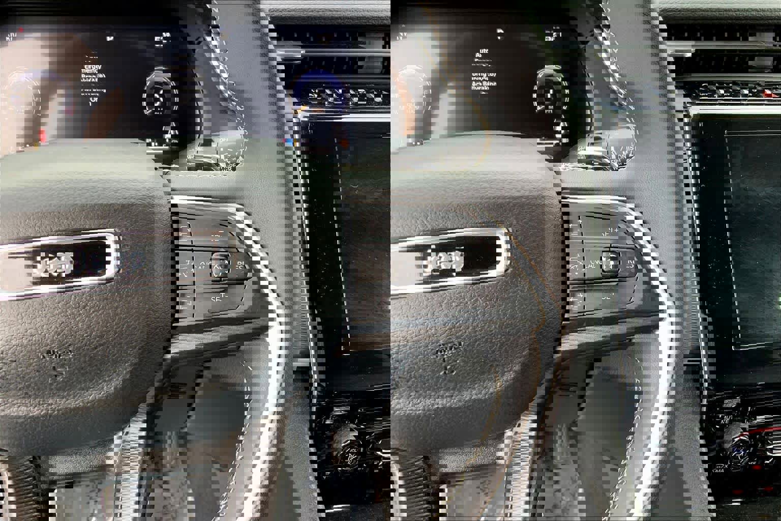 Used 2023 Jeep Grand Cherokee L Laredo image 22