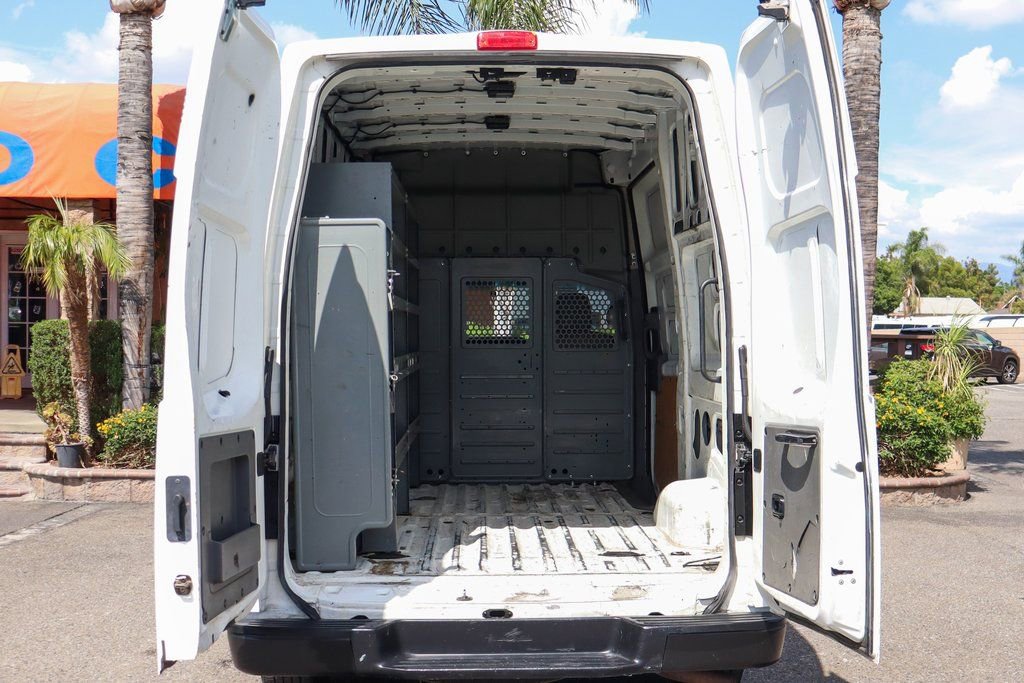 Used 2019 Nissan NV 2500 S image 9