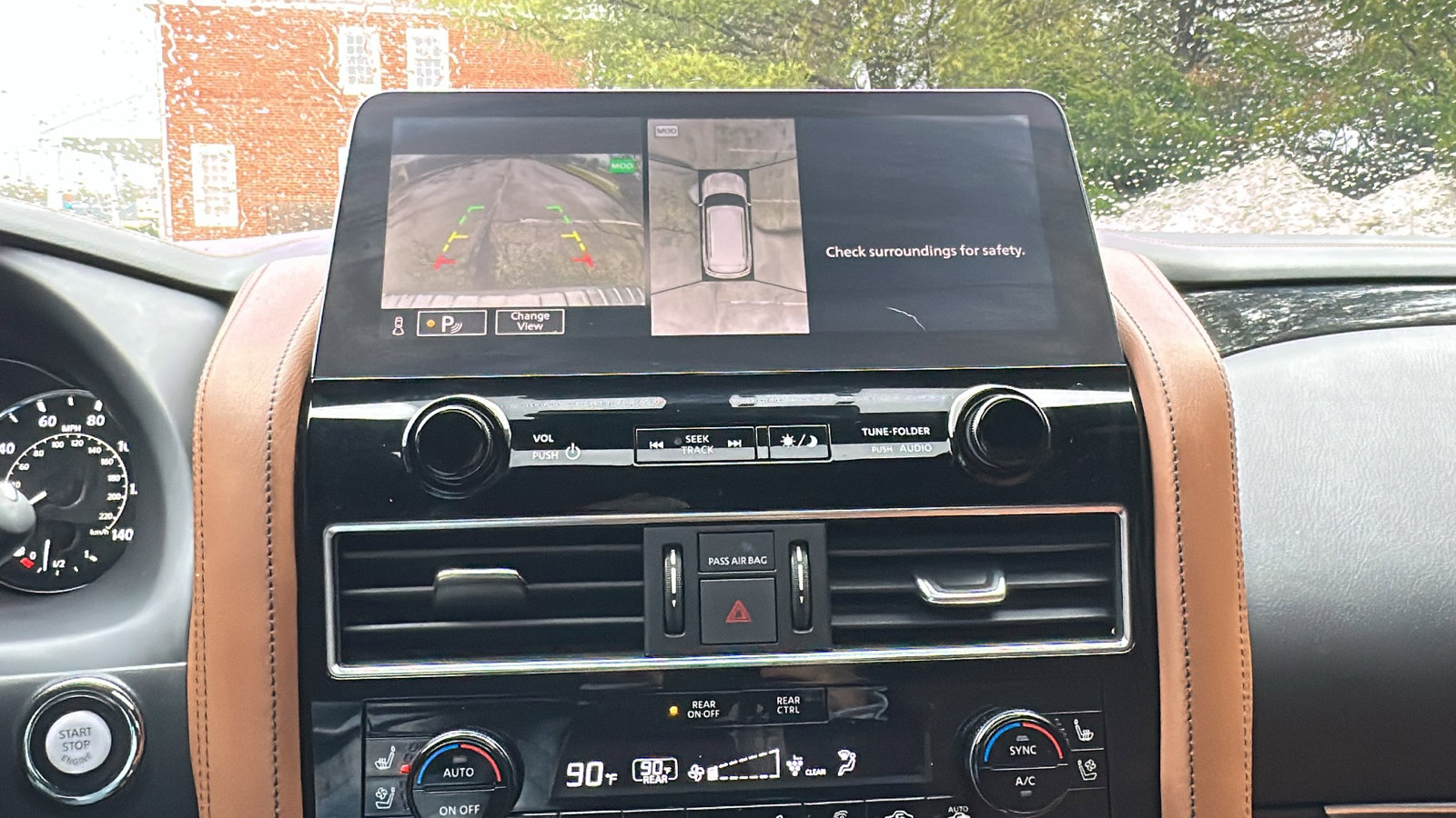 Used 2022 INFINITI QX80 Sensory image 22