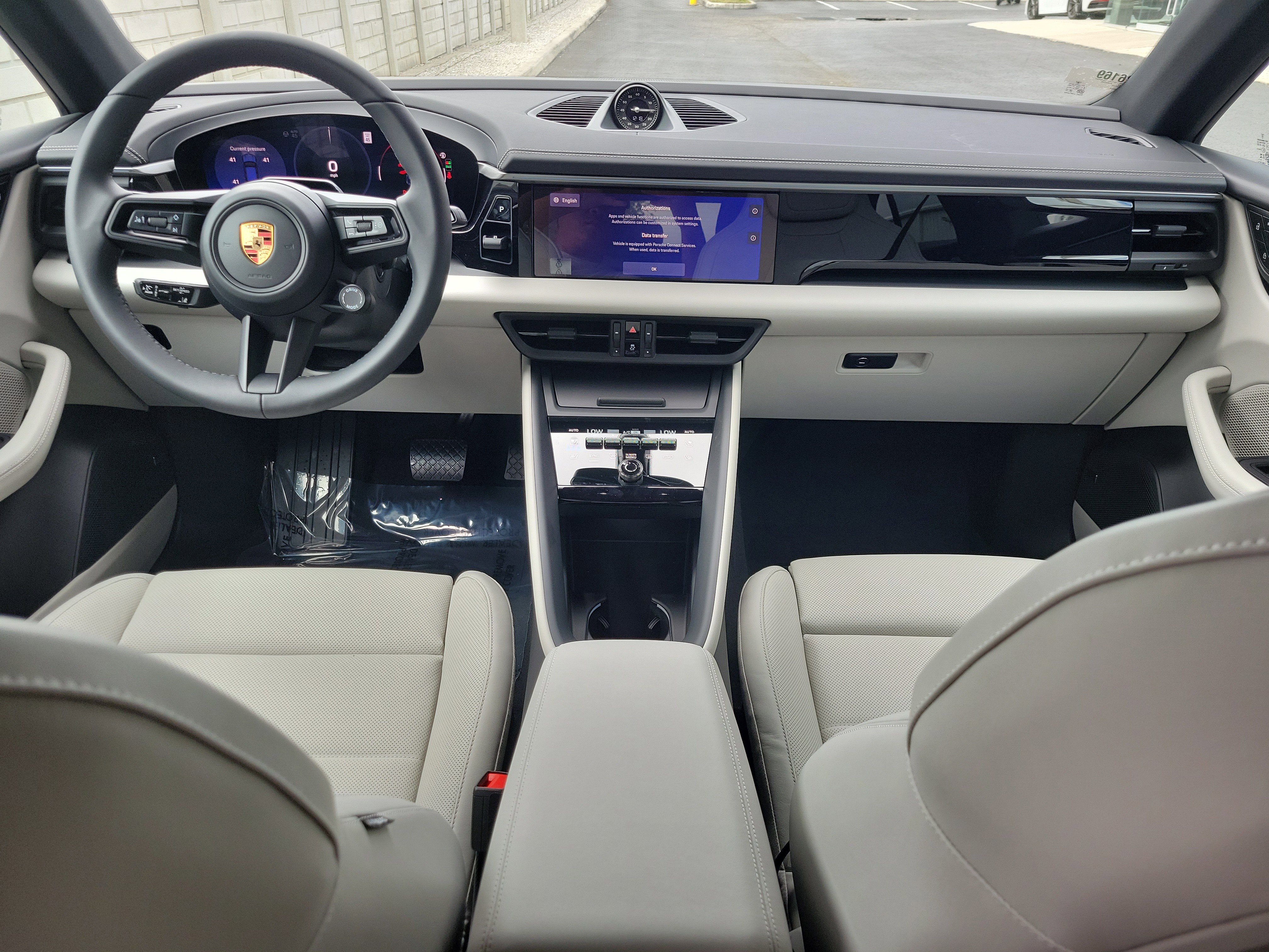 New 2026 Porsche Macan Electric image 14