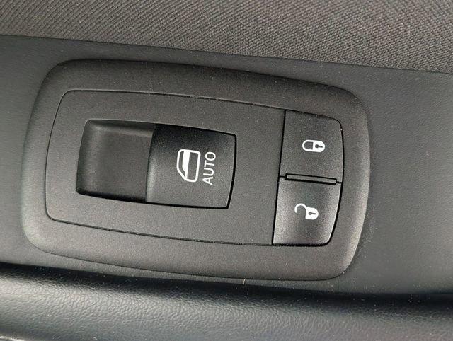 Used 2022 Dodge Challenger R/T w/ Blacktop Package image 29