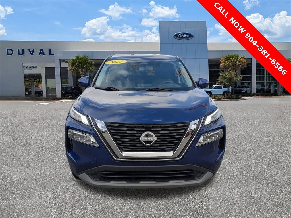 Used 2023 Nissan Rogue SV image 8
