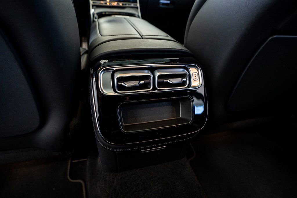 Used 2023 Mercedes-Benz S 580 4MATIC Sedan image 57