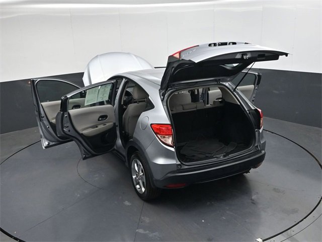 Used 2017 Honda HR-V LX image 37