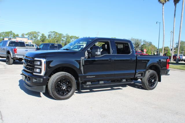 Used 2024 Ford F250 Lariat w/ Black Appearance Package image 5