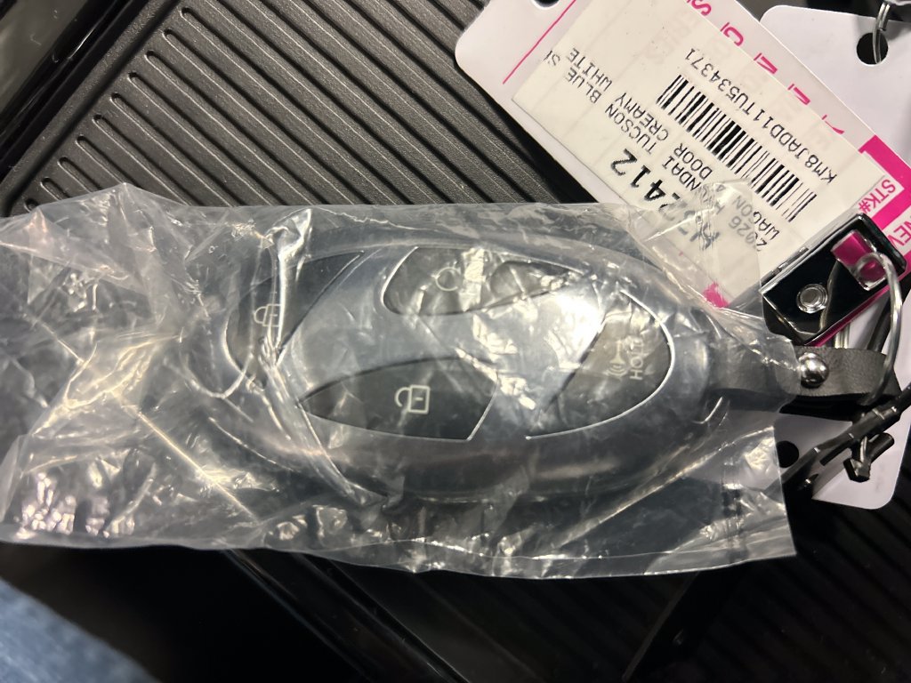 New 2026 Hyundai Tucson Blue SE AWD/4WD image 18