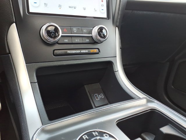 Certified 2024 Ford Edge ST-Line AWD/4WD image 20