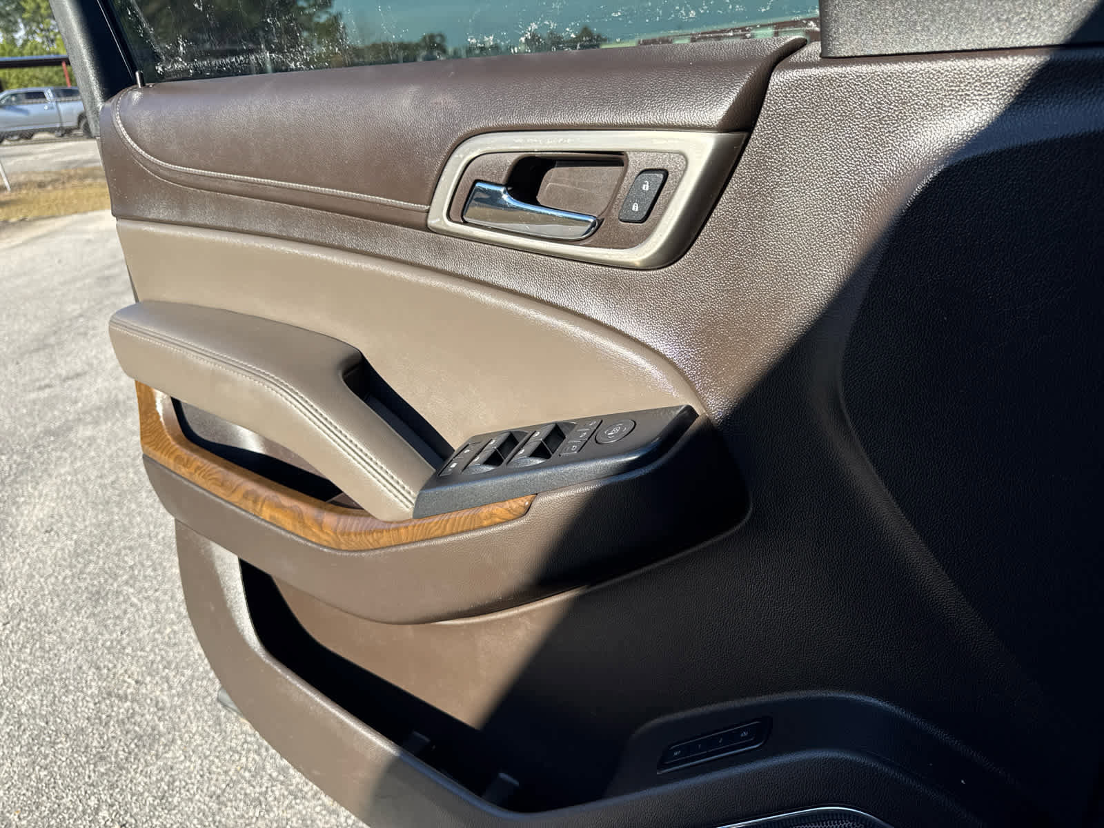 Used 2019 GMC Yukon Denali w/ Denali Ultimate Package image 40