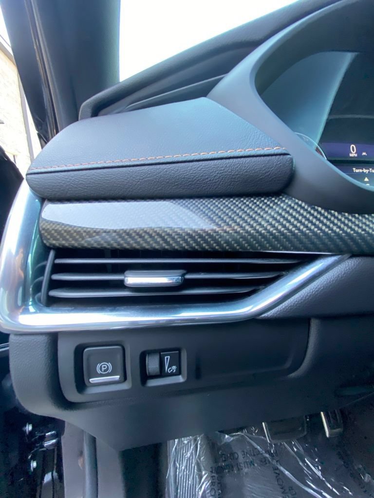 Used 2023 Cadillac XT4 Sport w/ Cold Weather Package FWD image 12