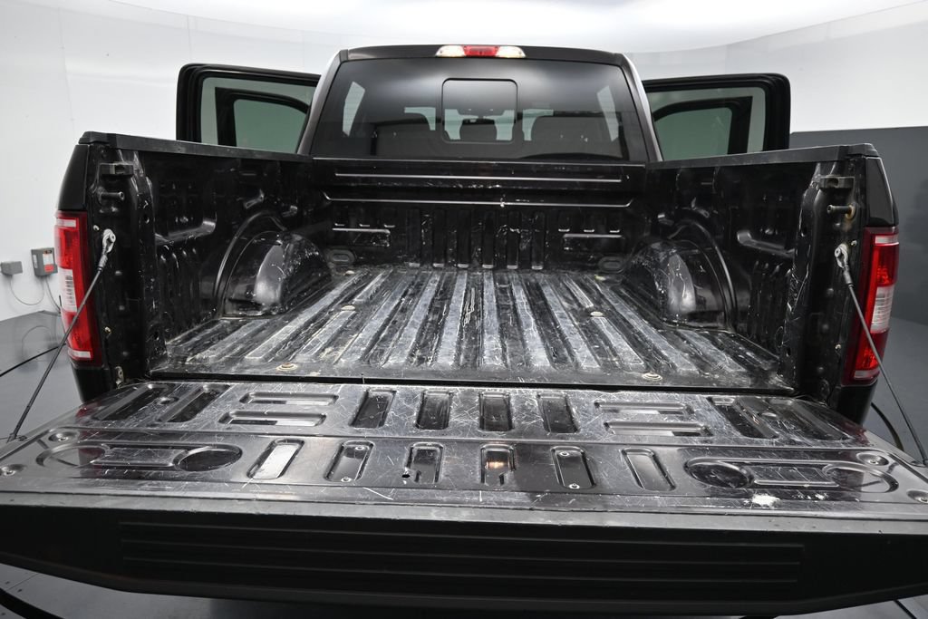 Used 2019 Ford F150 XLT w/ Equipment Group 302A Luxury AWD/4WD image 30