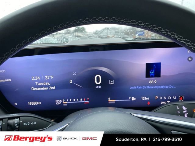 Certified 2025 Buick Envision Sport Touring image 14