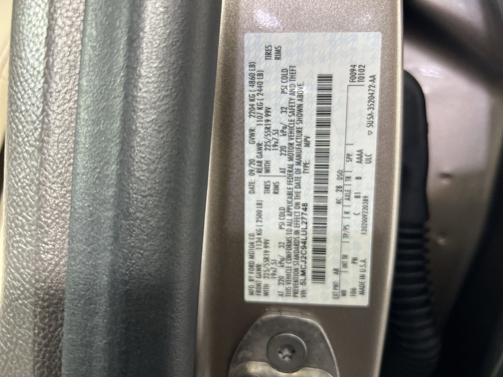 Used 2020 Lincoln Corsair Reserve w/ Elements Package FWD image 31