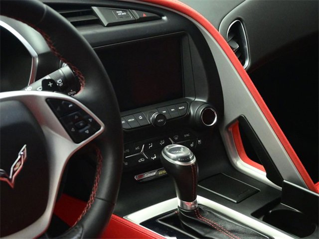 Used 2015 Chevrolet Corvette Z06 w/ 2LZ Preferred Equipment Group image 5
