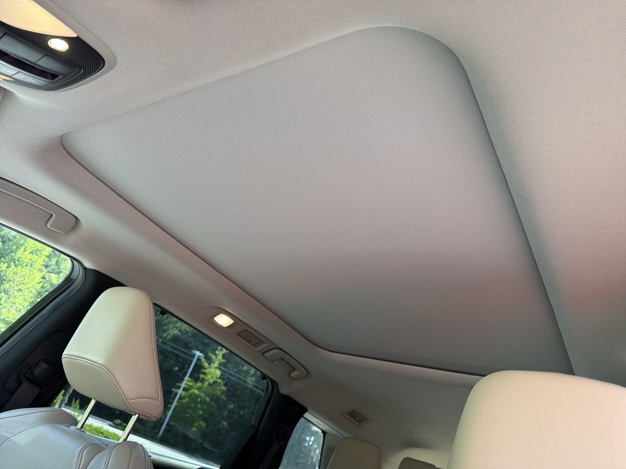 Used 2023 INFINITI QX60 Luxe w/ Cargo Package FWD image 15