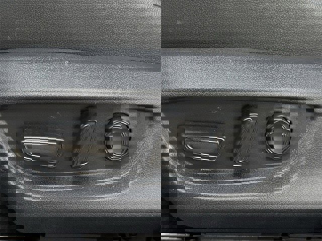 Used 2025 Toyota Camry SE image 27