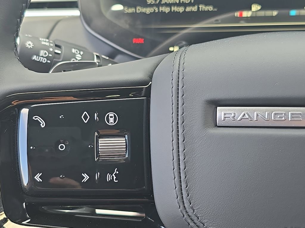 New 2026 Land Rover Range Rover Sport Dynamic SE AWD/4WD image 18