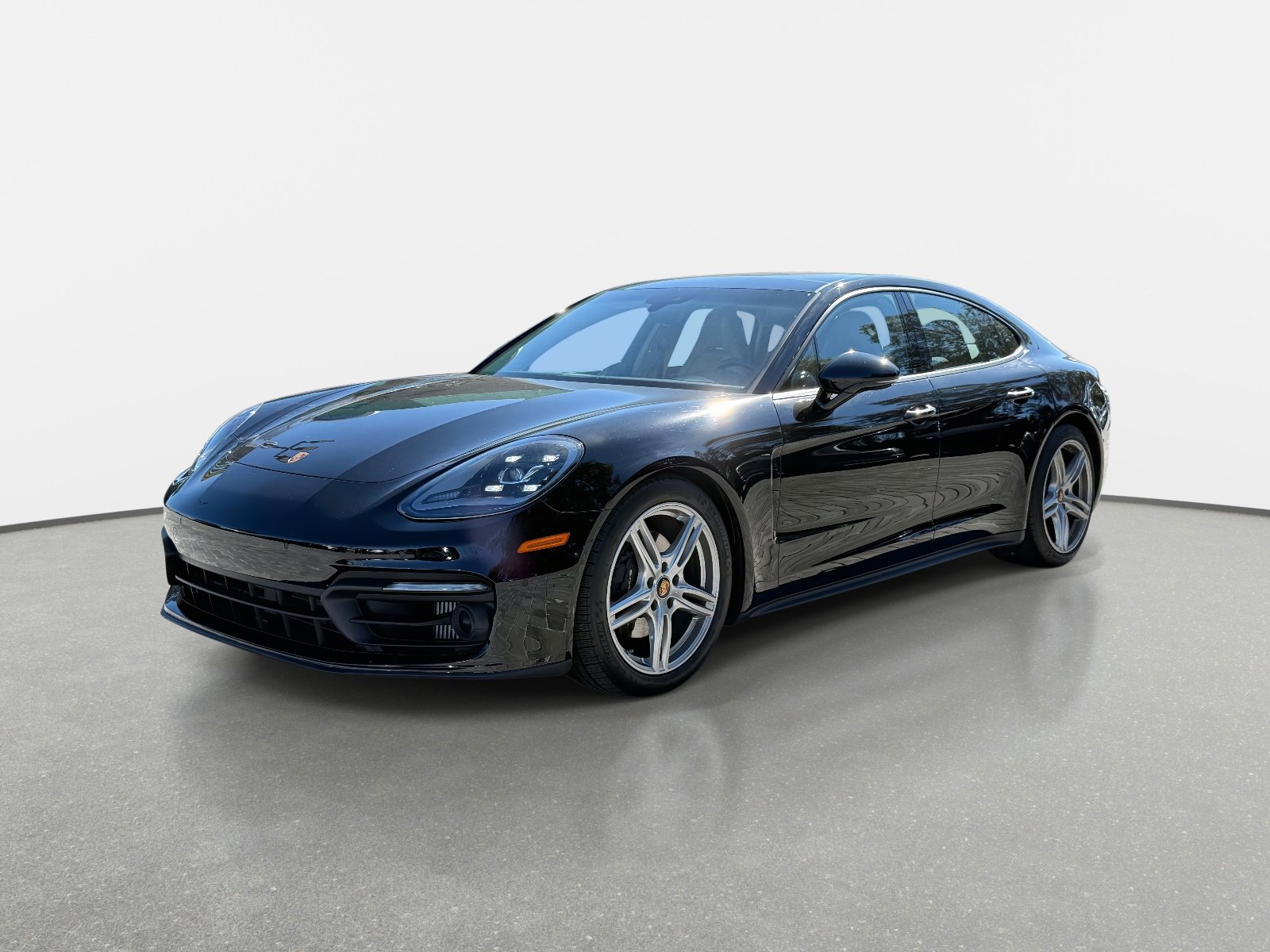 Used 2022 Porsche Panamera 4 image 7
