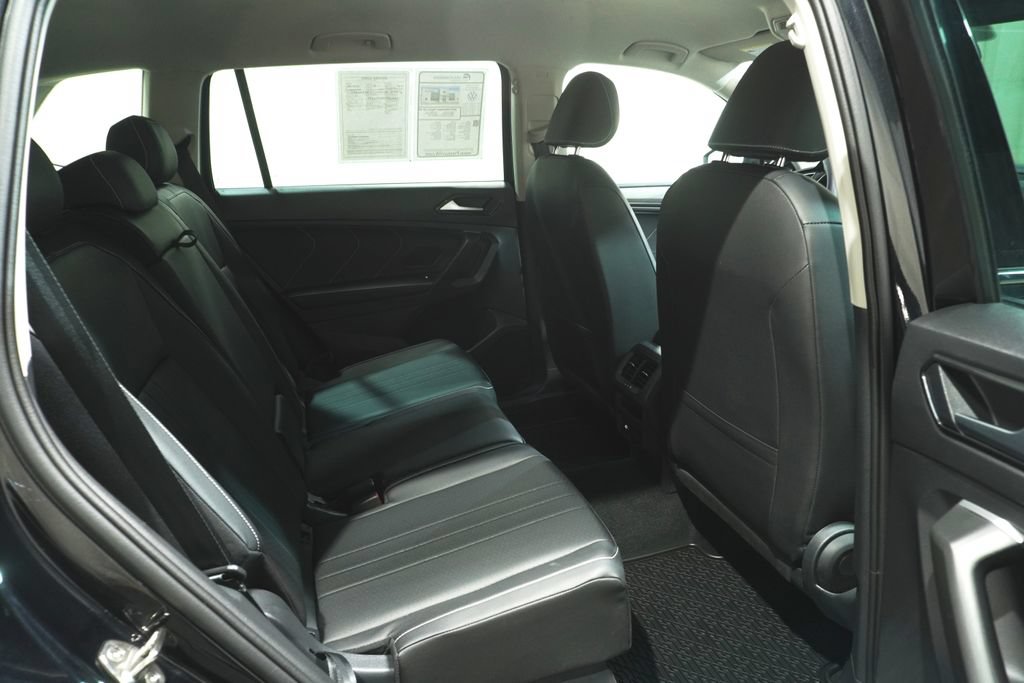 Certified 2024 Volkswagen Tiguan SE AWD/4WD image 13