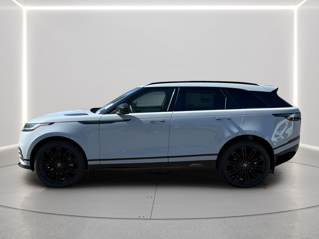 Certified 2026 Land Rover Range Rover Velar Dynamic SE AWD/4WD image 2