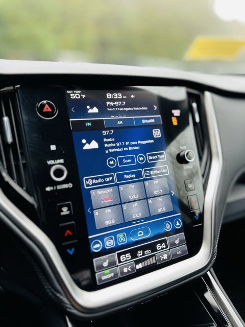 Used 2025 Subaru Outback Premium image 11