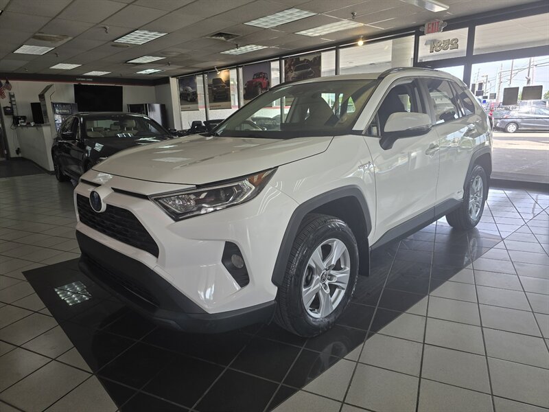 Used 2020 Toyota RAV4 XLE w/ Convenience Package