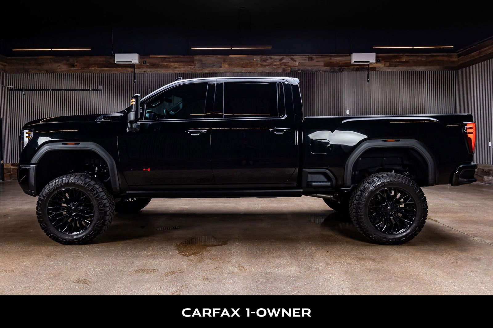 Used 2026 GMC Sierra 2500 AT4 w/ AT4 Premium Plus Package image 5