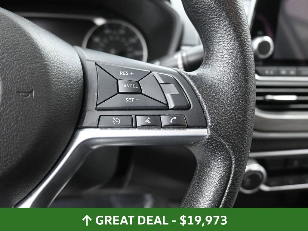 Used 2024 Nissan Altima 2.5 SV image 35