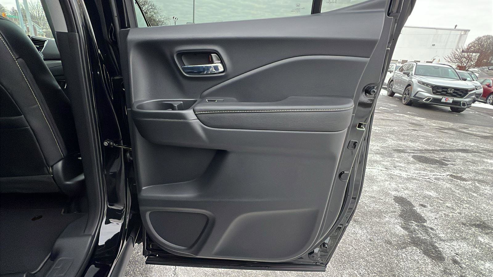 New 2026 Honda Ridgeline RTL image 14