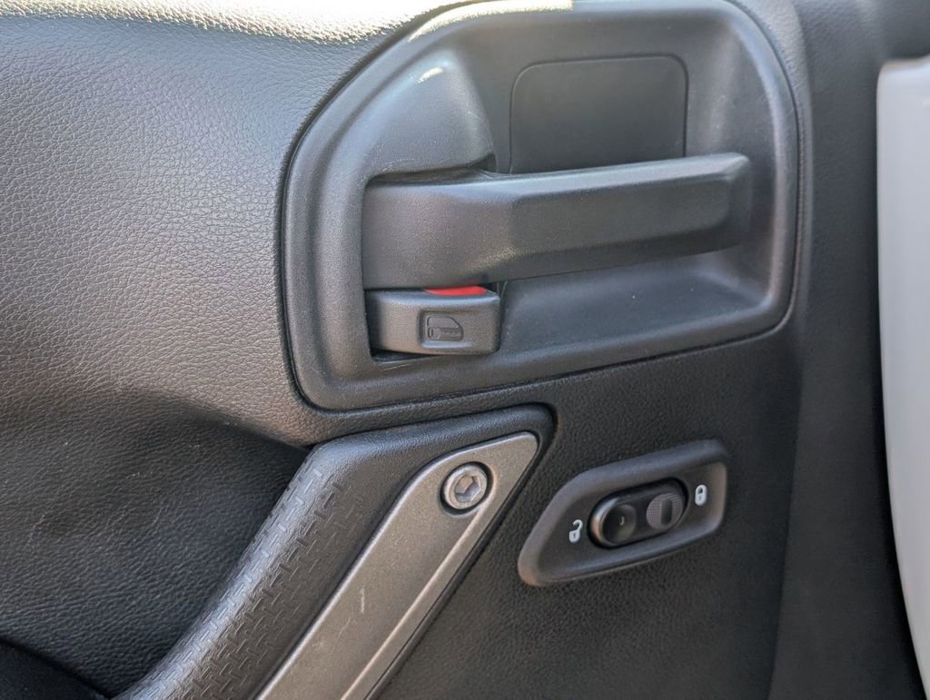 Used 2018 Jeep Wrangler Sport w/ Quick Order Package 24W image 23