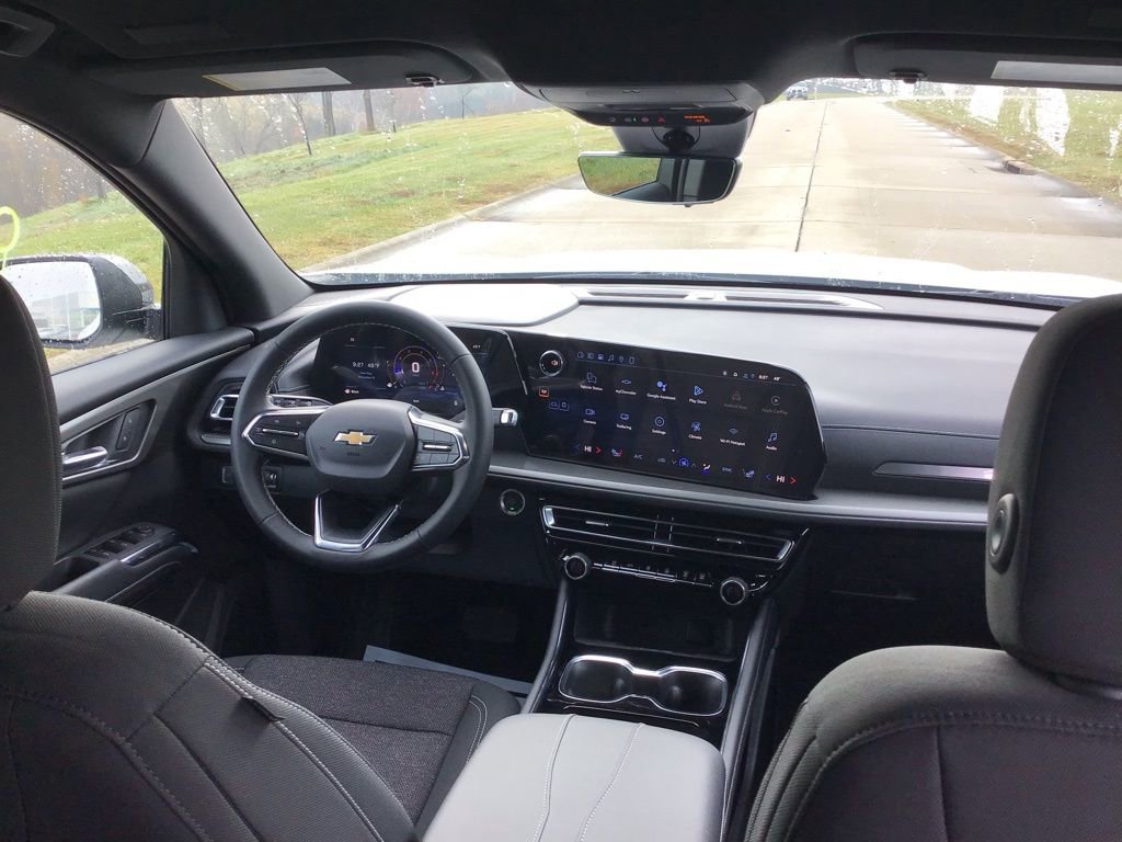 New 2026 Chevrolet Traverse LT w/ Driver Confidence Package image 21