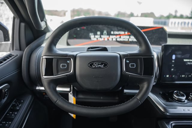 New 2026 Ford Expedition Platinum w/ Stealth Performance Package AWD/4WD image 40