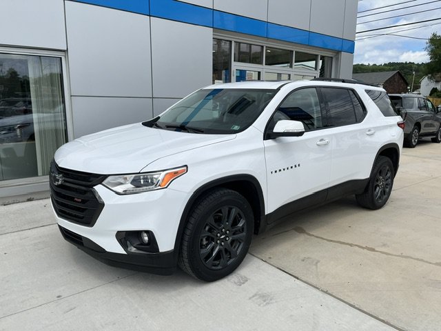 Certified 2021 Chevrolet Traverse RS w/ LPO, Floor Liner Package AWD/4WD image 1