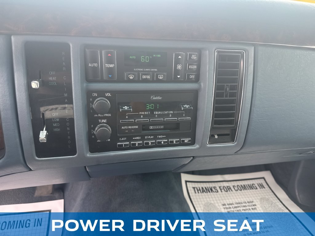 Used 1995 Cadillac Fleetwood Brougham RWD image 18