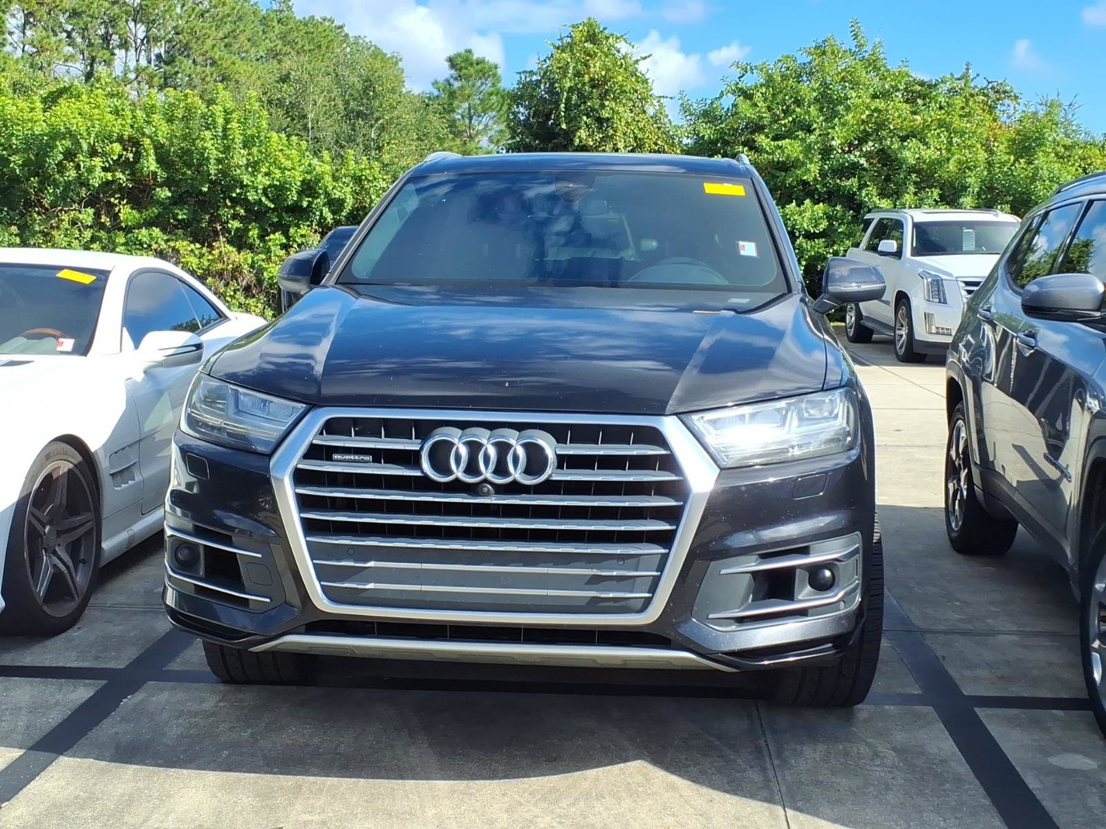 Used 2019 Audi Q7 3.0T Premium Plus w/ Premium Plus Package AWD/4WD image 2