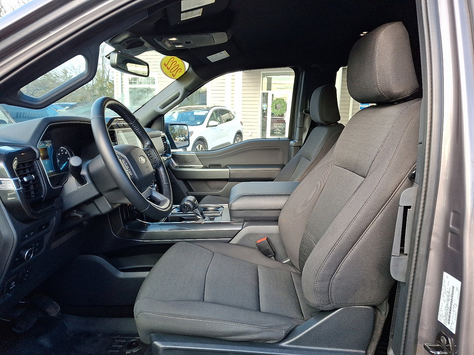 Used 2022 Ford F150 XLT w/ Equipment Group 302A High image 14