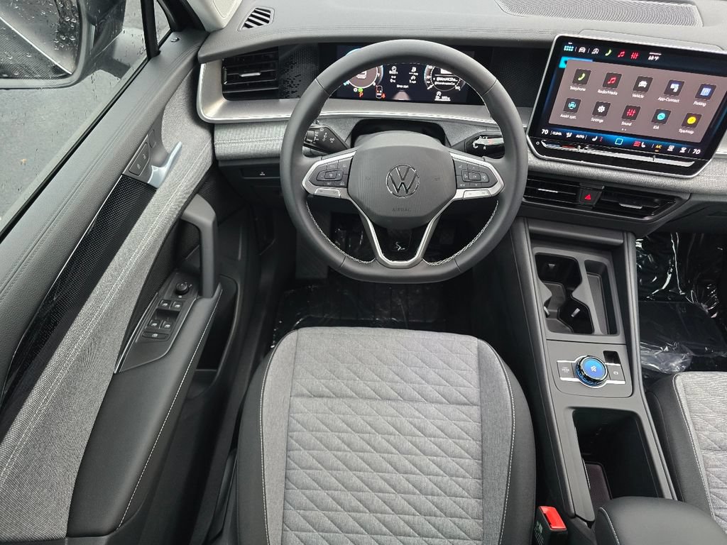 New 2026 Volkswagen Tiguan S FWD image 12