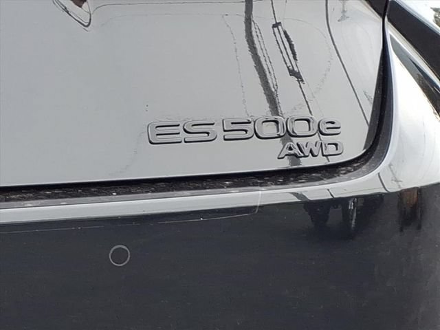 New 2026 Lexus ES 500e w/ Cold Area Package AWD/4WD image 9