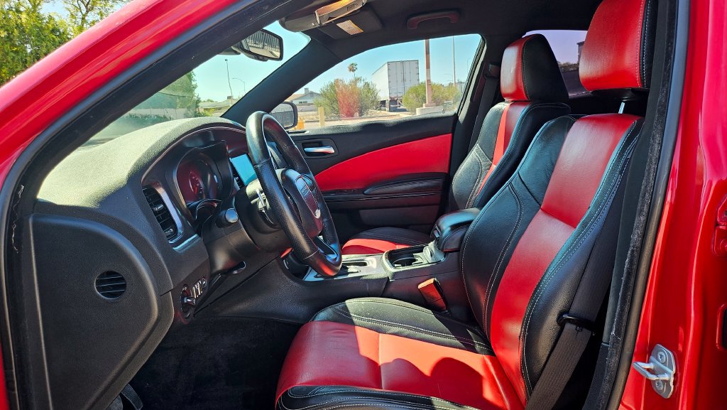 Used 2016 Dodge Charger SXT w/ Rallye Group RWD image 27
