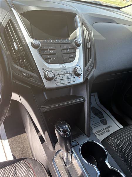 Used 2017 Chevrolet Equinox LT w/ Convenience Package image 10