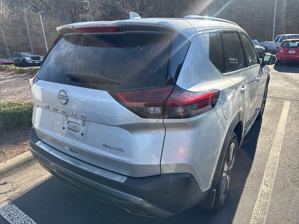 Used 2022 Nissan Rogue SL w/ SL Premium Package image 8