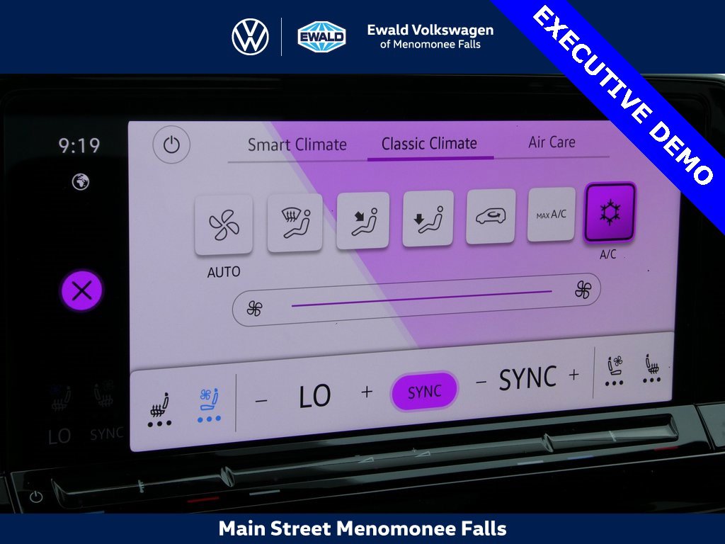 New 2025 Volkswagen Atlas Cross Sport SEL R-Line image 8