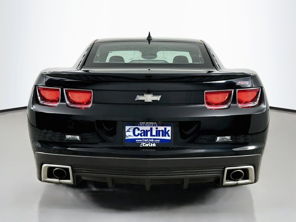 Used 2010 Chevrolet Camaro SS w/ RS Package RWD image 7