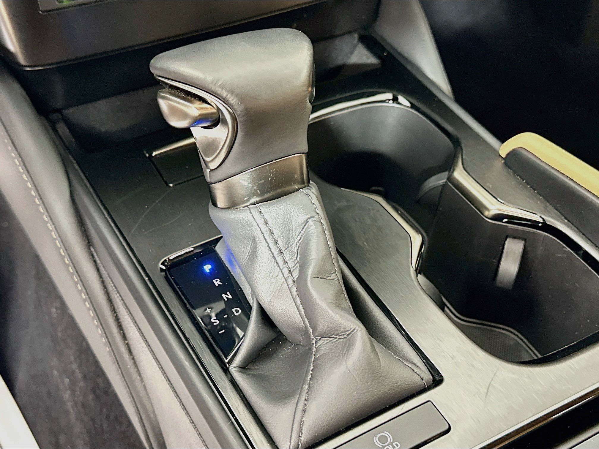 Used 2024 Lexus ES 350 w/ Premium Package FWD image 22