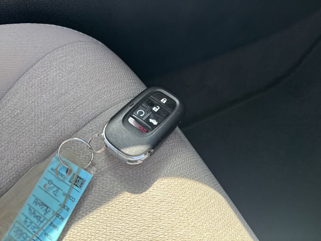 Certified 2024 Honda Accord EX image 38