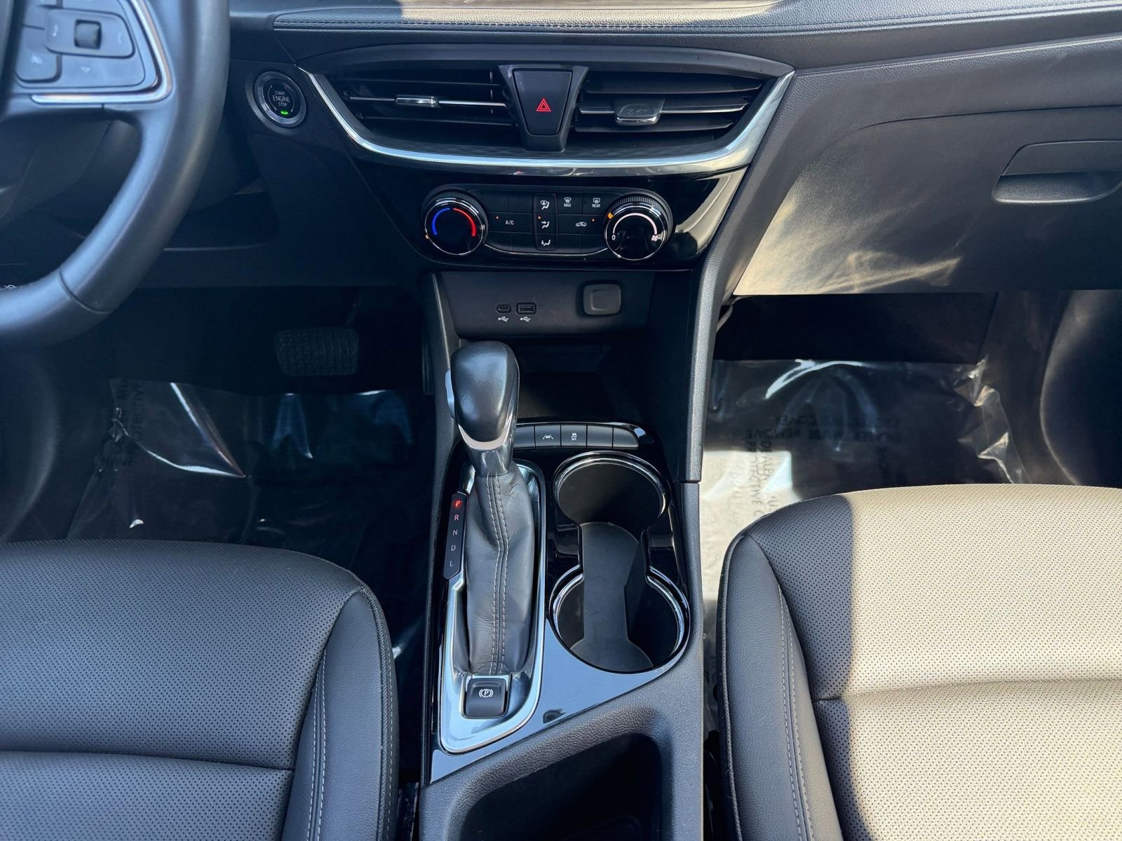 Used 2024 Buick Encore GX Sport Touring image 39