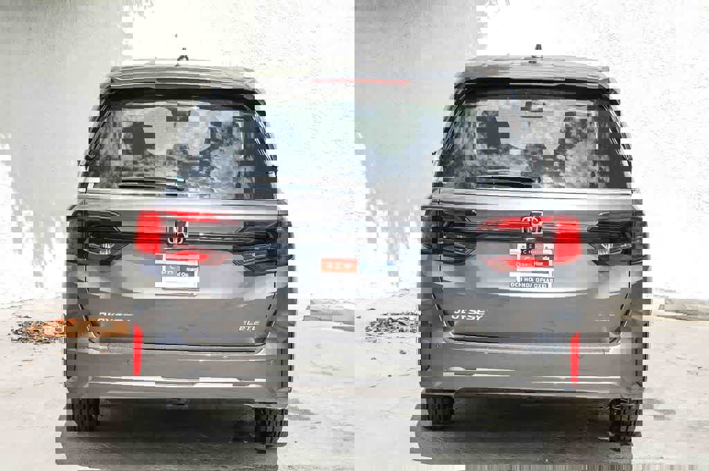 New 2026 Honda Odyssey Elite image 5