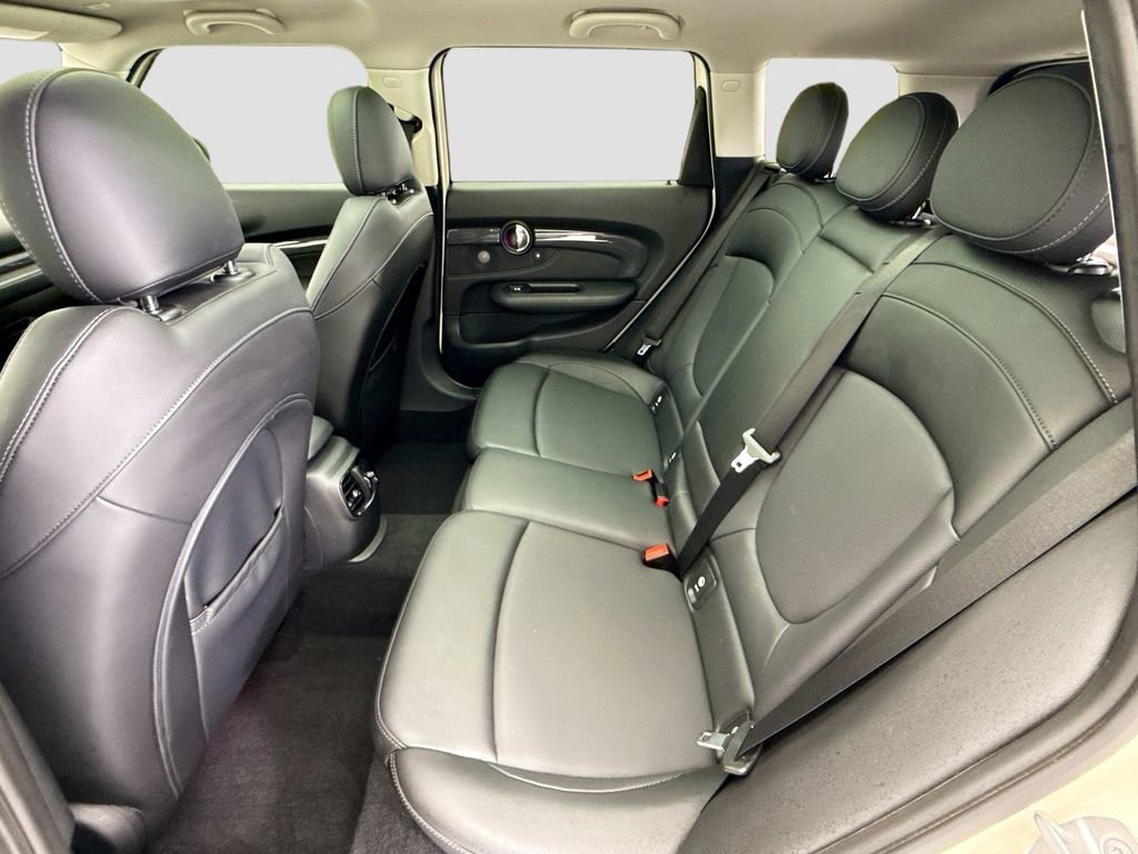 Used 2019 MINI Cooper Clubman S image 19