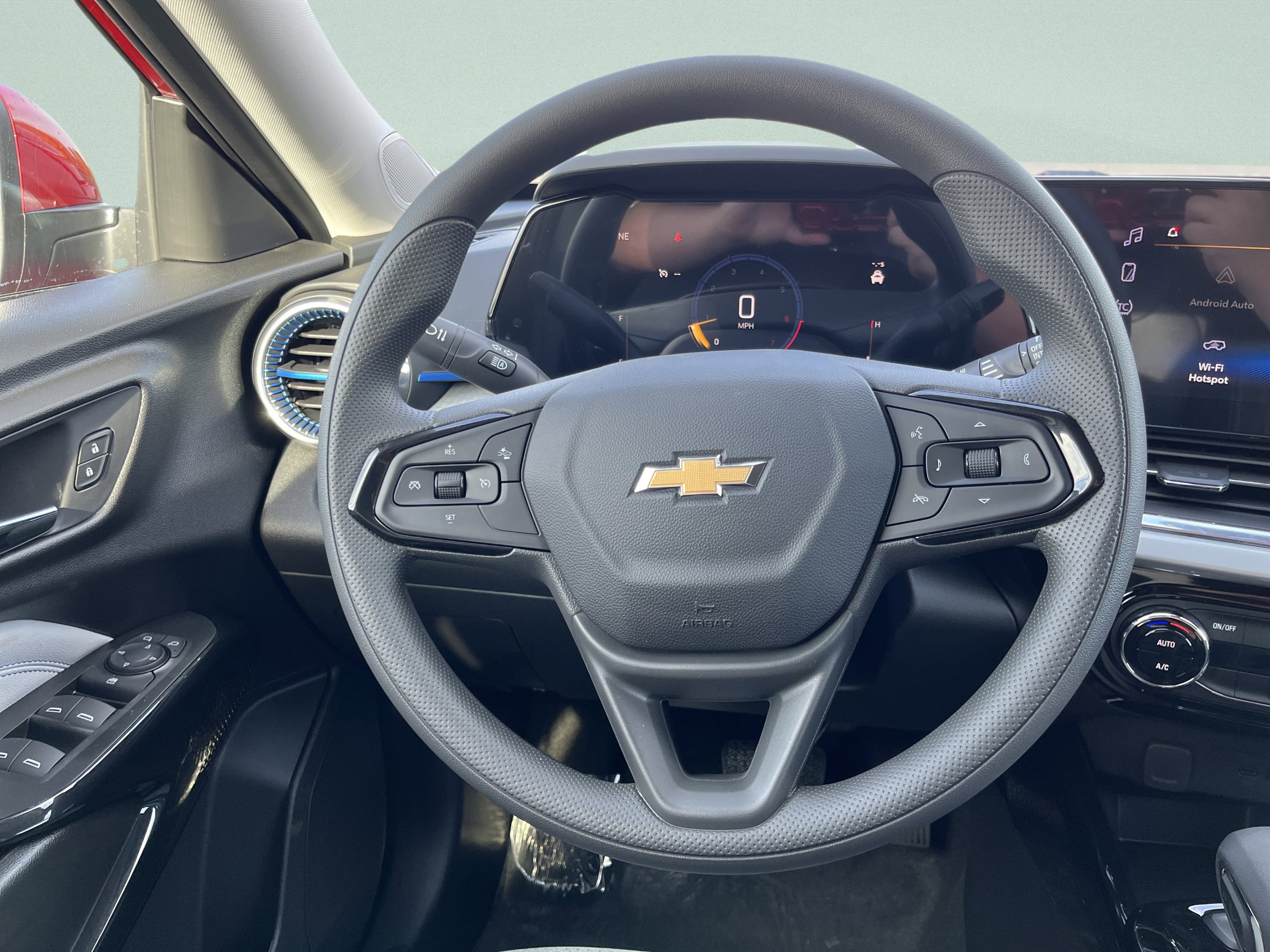 New 2026 Chevrolet Trax LT image 26