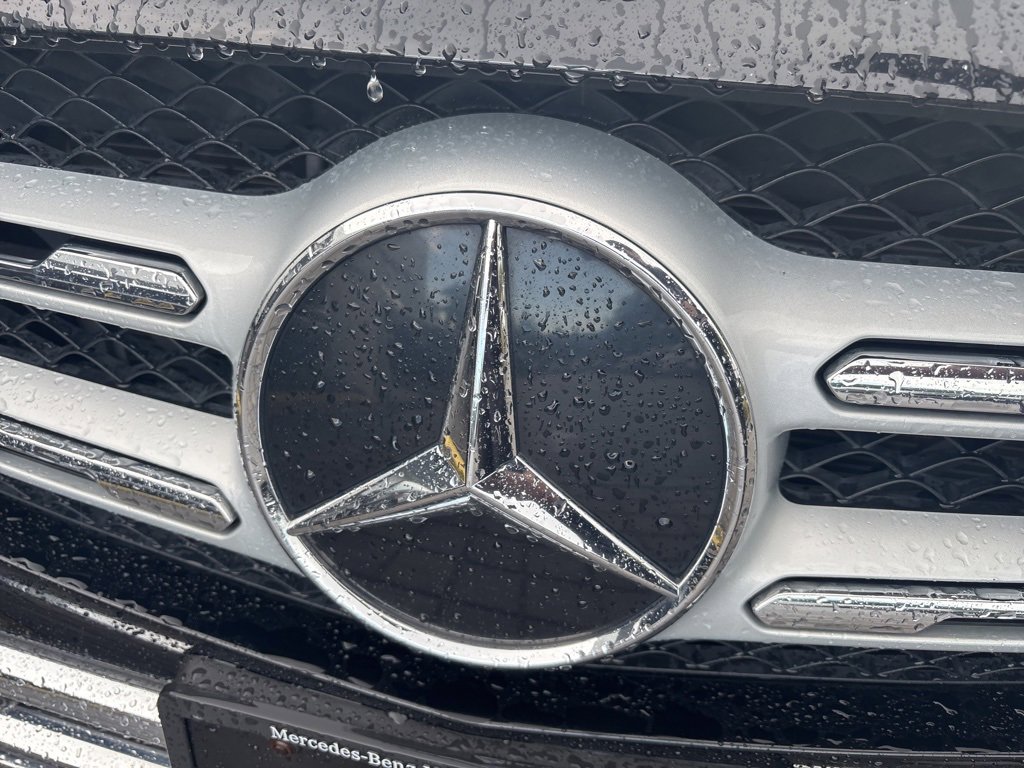 Used 2021 Mercedes-Benz GLC 300 4MATIC image 29